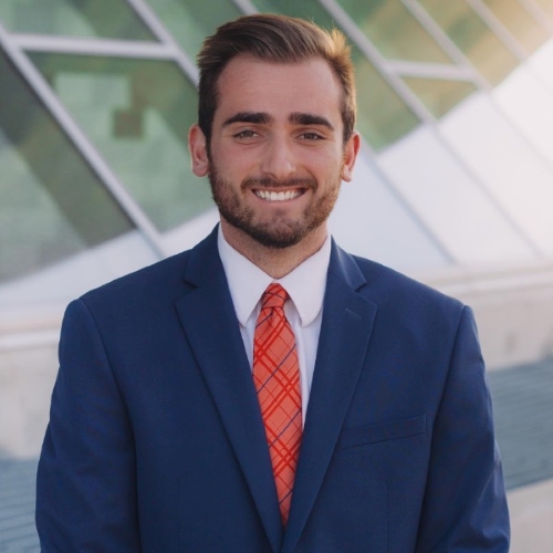 Jason Szumski, DVM